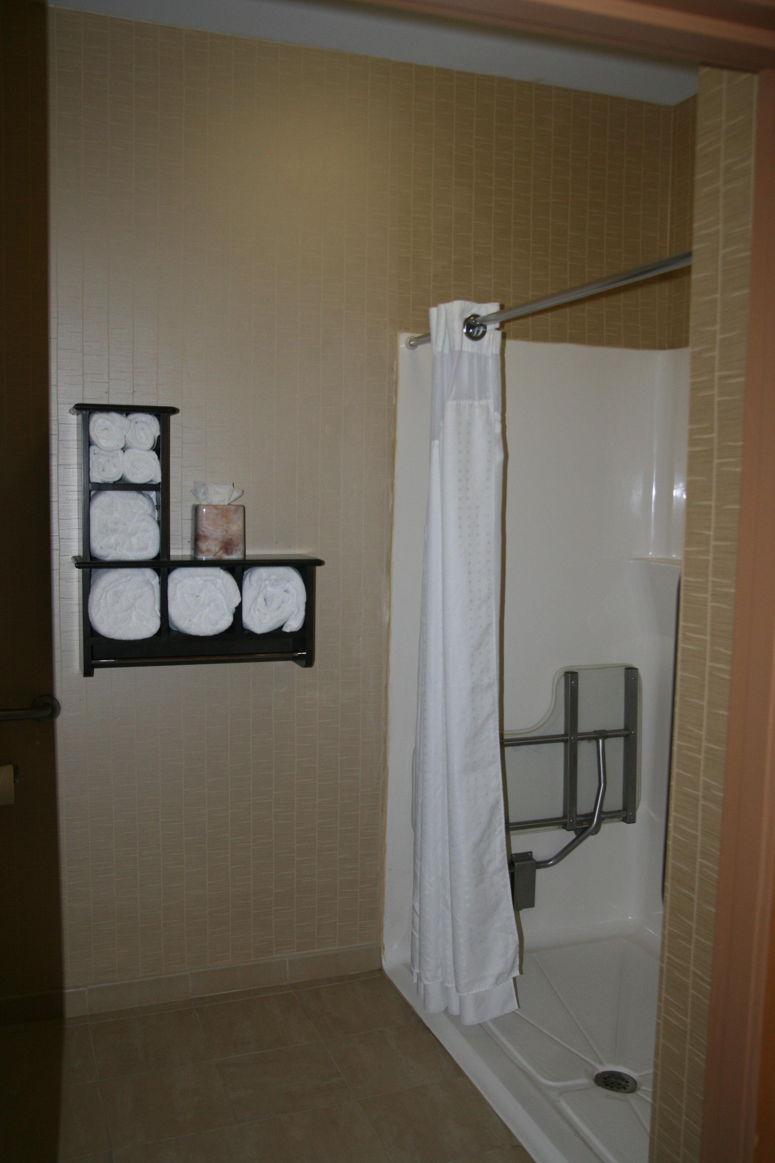 Holiday Inn Express Hotel & Suites Vineland Millville By Ihg Екстериор снимка