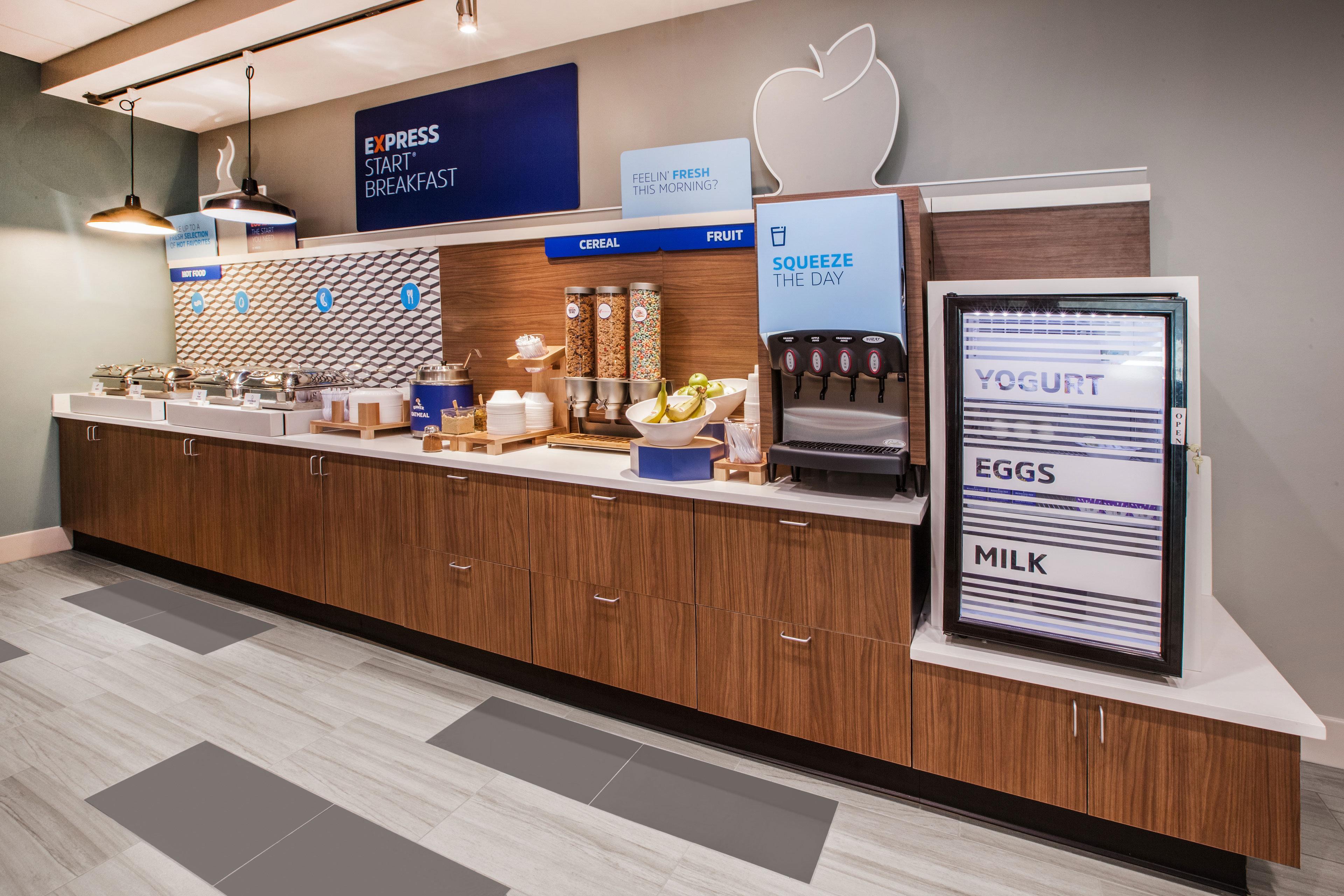 Holiday Inn Express Hotel & Suites Vineland Millville By Ihg Екстериор снимка