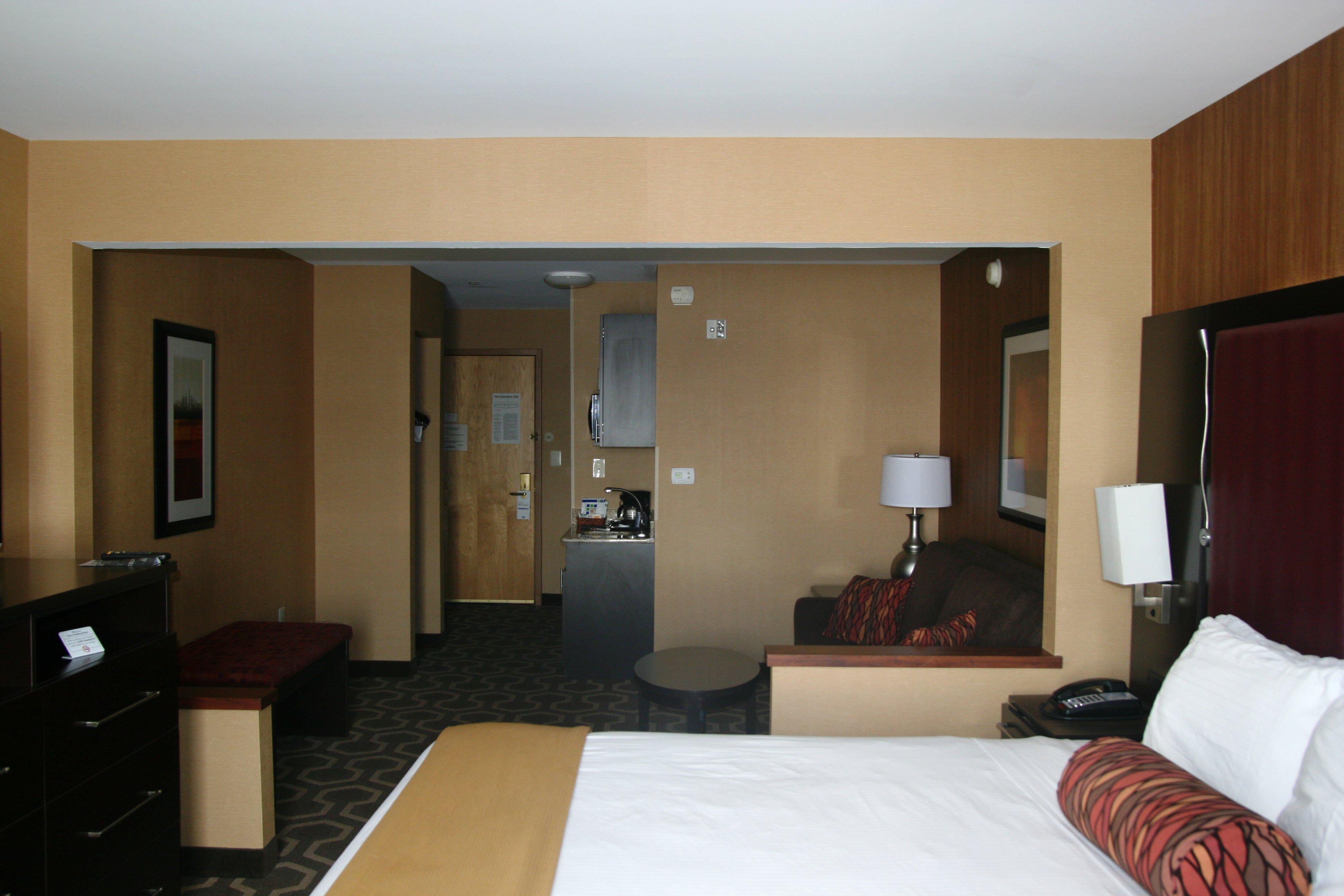 Holiday Inn Express Hotel & Suites Vineland Millville By Ihg Екстериор снимка