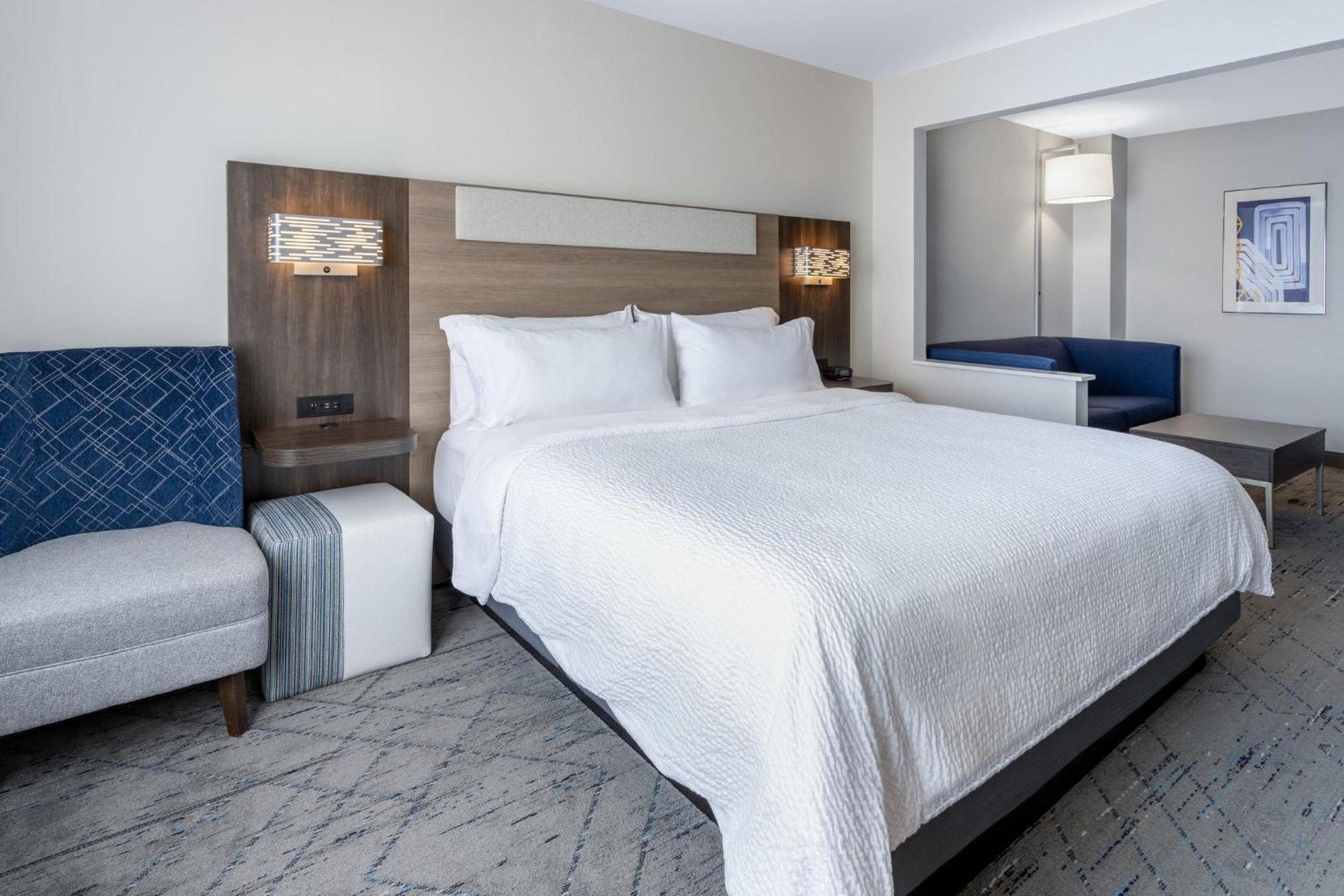 Holiday Inn Express Hotel & Suites Vineland Millville By Ihg Екстериор снимка