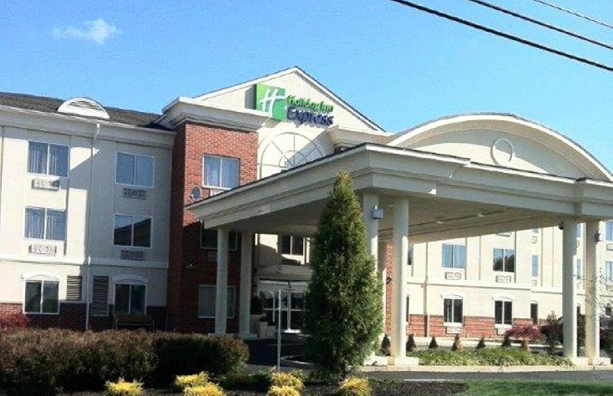 Holiday Inn Express Hotel & Suites Vineland Millville By Ihg Екстериор снимка