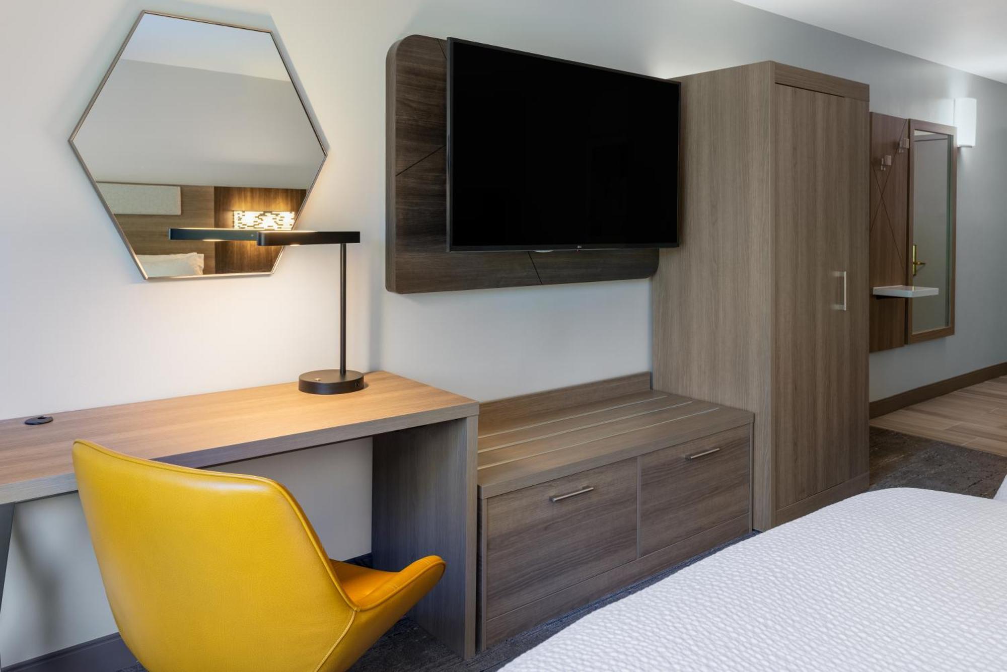 Holiday Inn Express Hotel & Suites Vineland Millville By Ihg Екстериор снимка