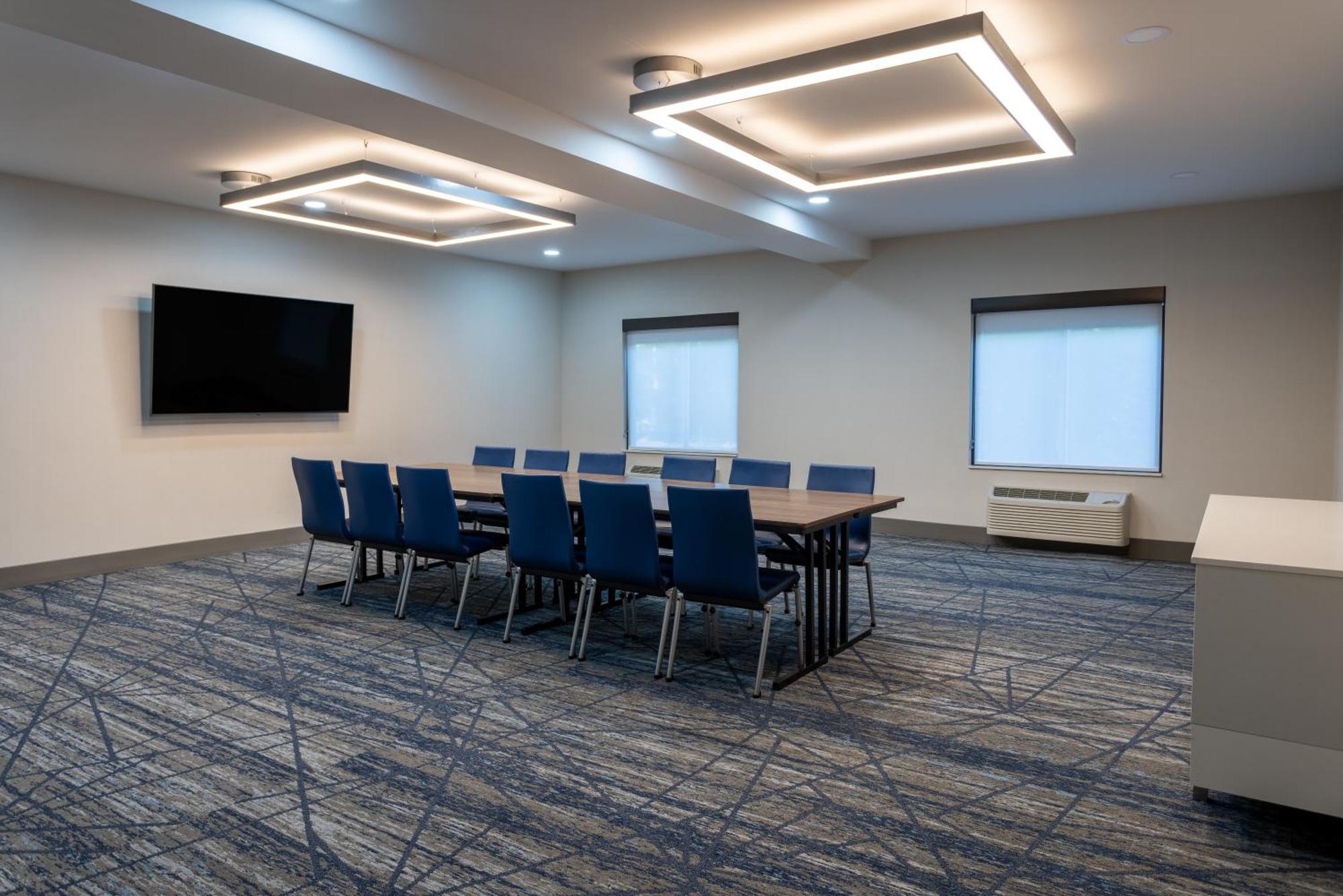 Holiday Inn Express Hotel & Suites Vineland Millville By Ihg Екстериор снимка