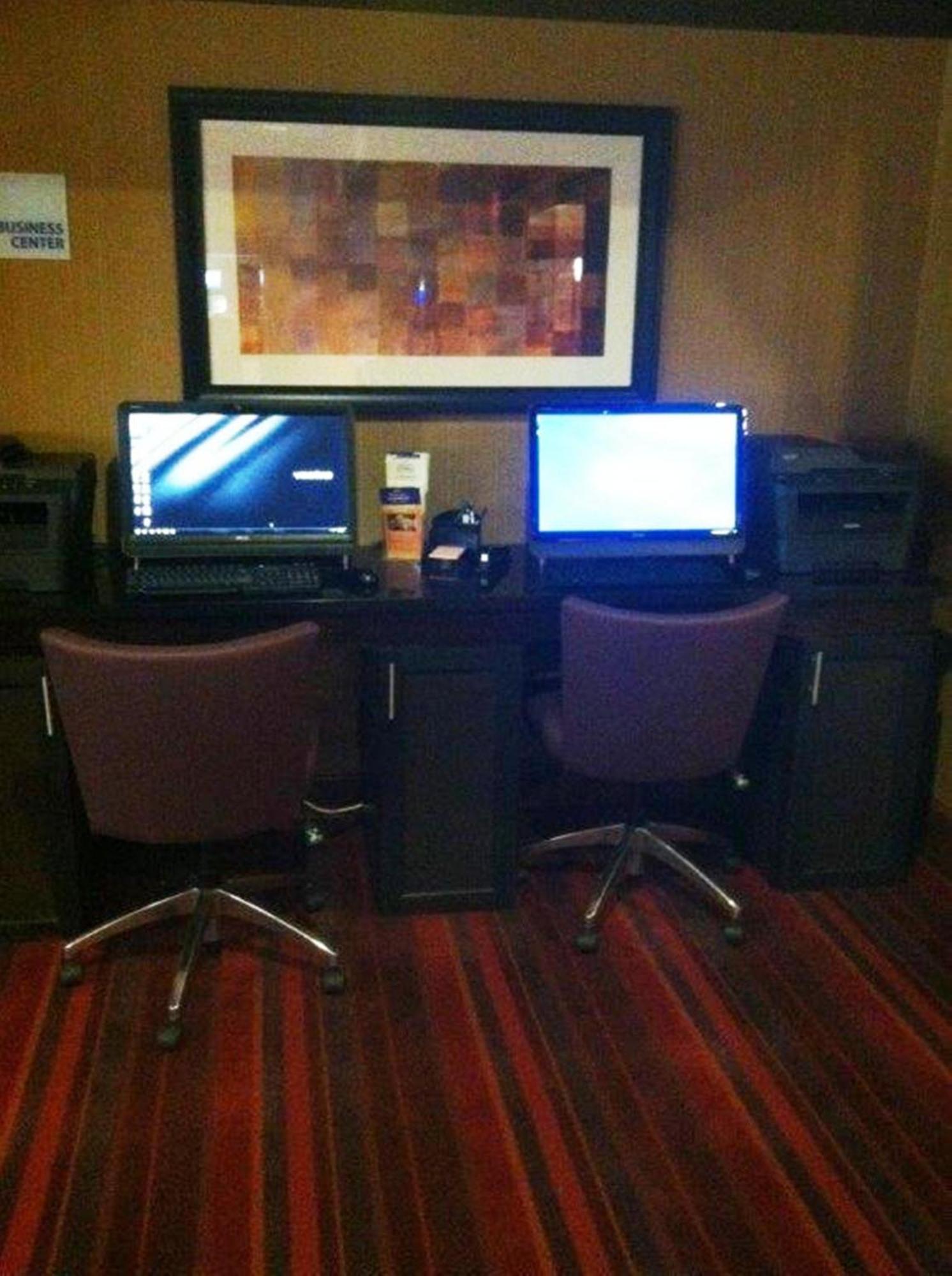 Holiday Inn Express Hotel & Suites Vineland Millville By Ihg Екстериор снимка