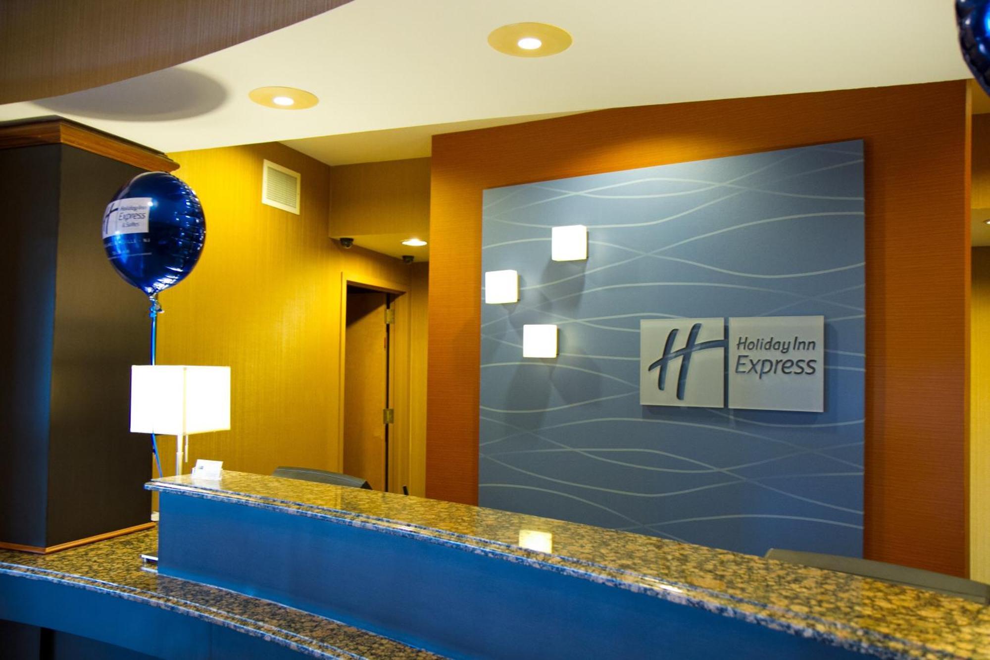 Holiday Inn Express Hotel & Suites Vineland Millville By Ihg Екстериор снимка